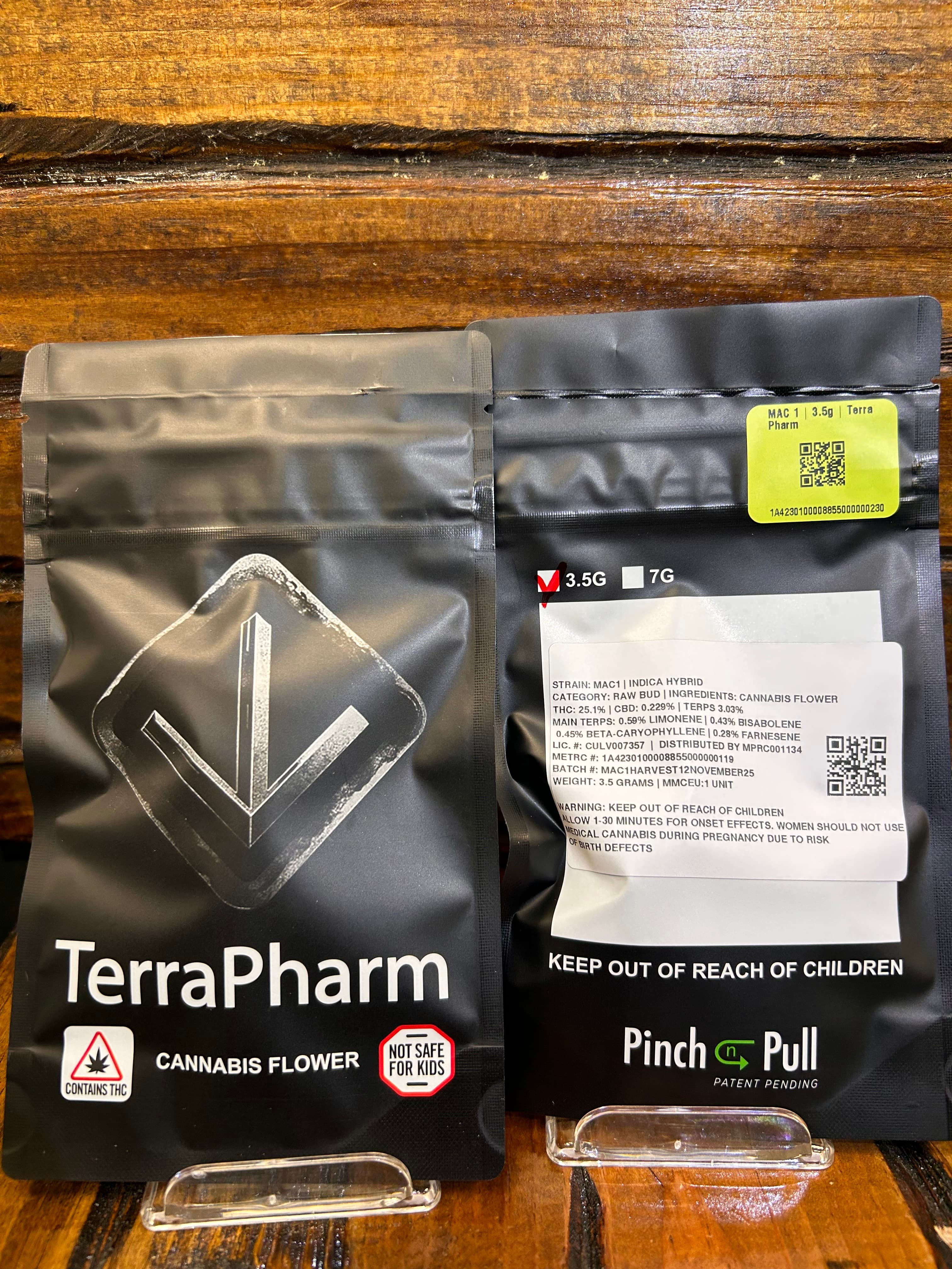 TerraPharm MAC 1 Terra Pharm