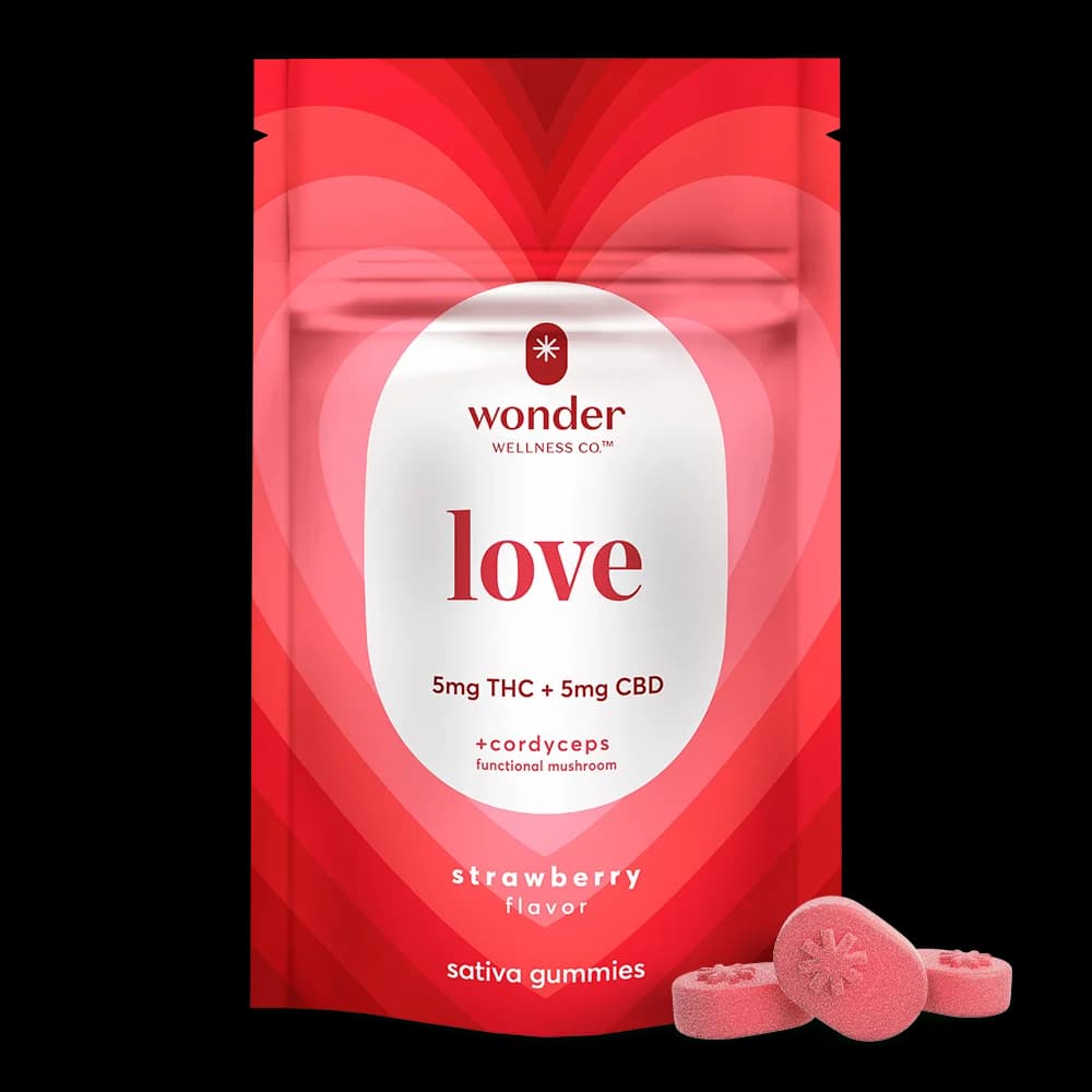 * Wonder Wellness Co.™ *Wonder Love | 1:1 Strawberry Gummies [20pk] (100mg CBD/100mg THC)