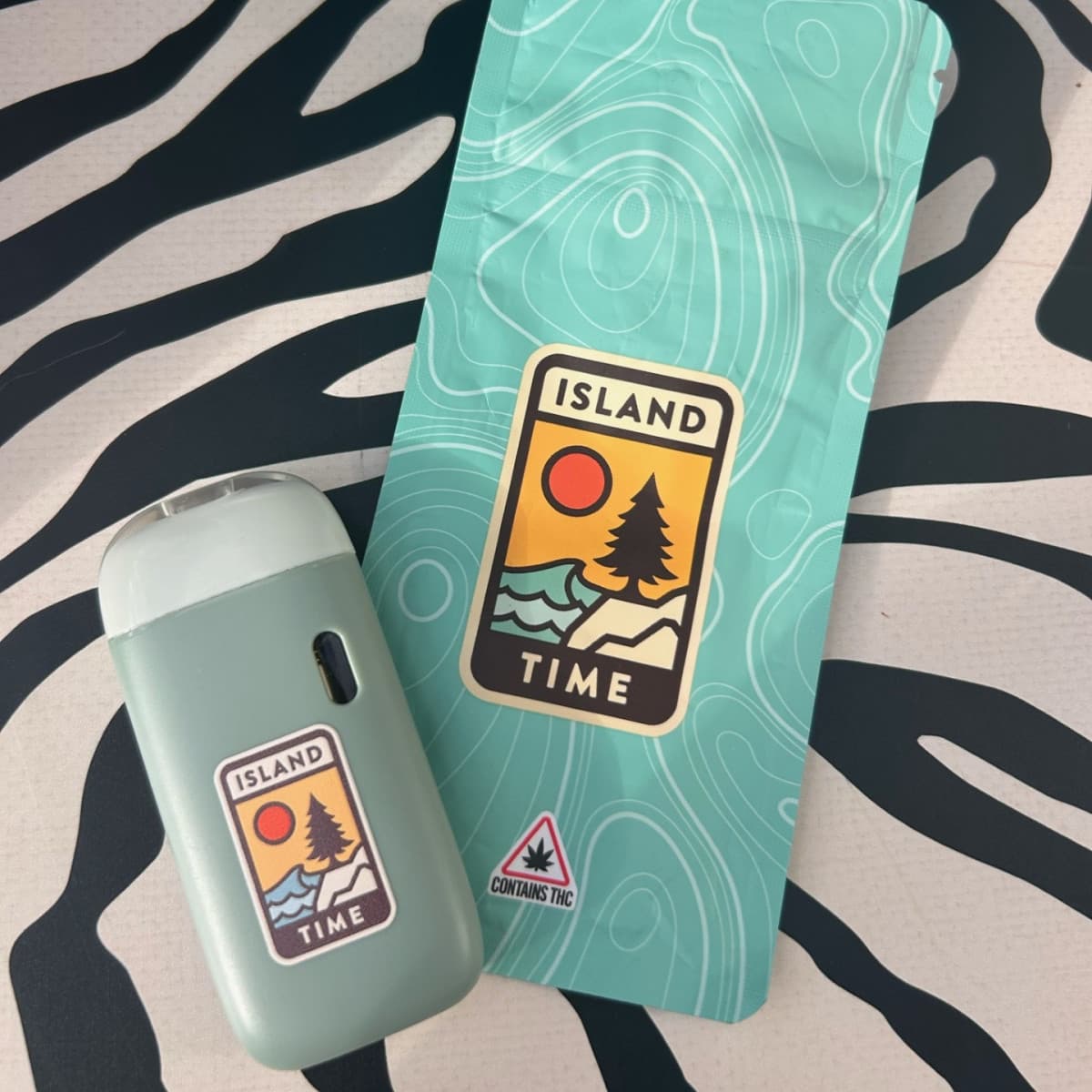 Island Time Headbanger 1g Cured Resin Disposable Vape