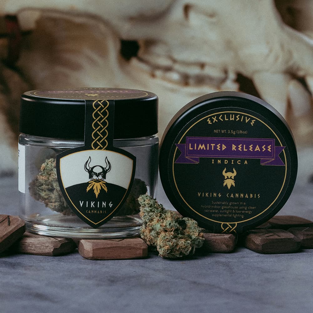 Viking Cannabis Black Maple
