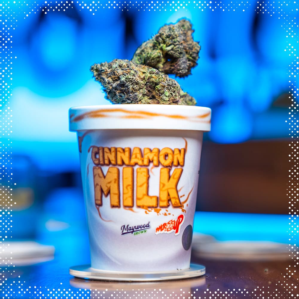 Cookies Cinnamon Milk