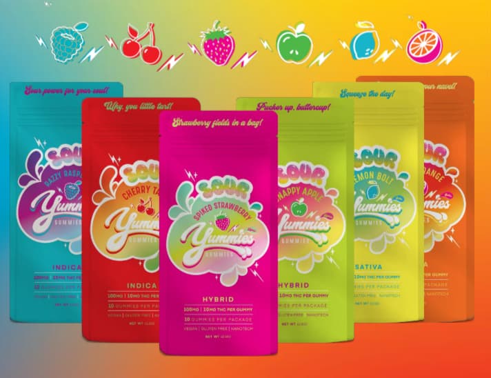 Yummies Sour Spiked Strawberry Gummies 10-pack | 100mg