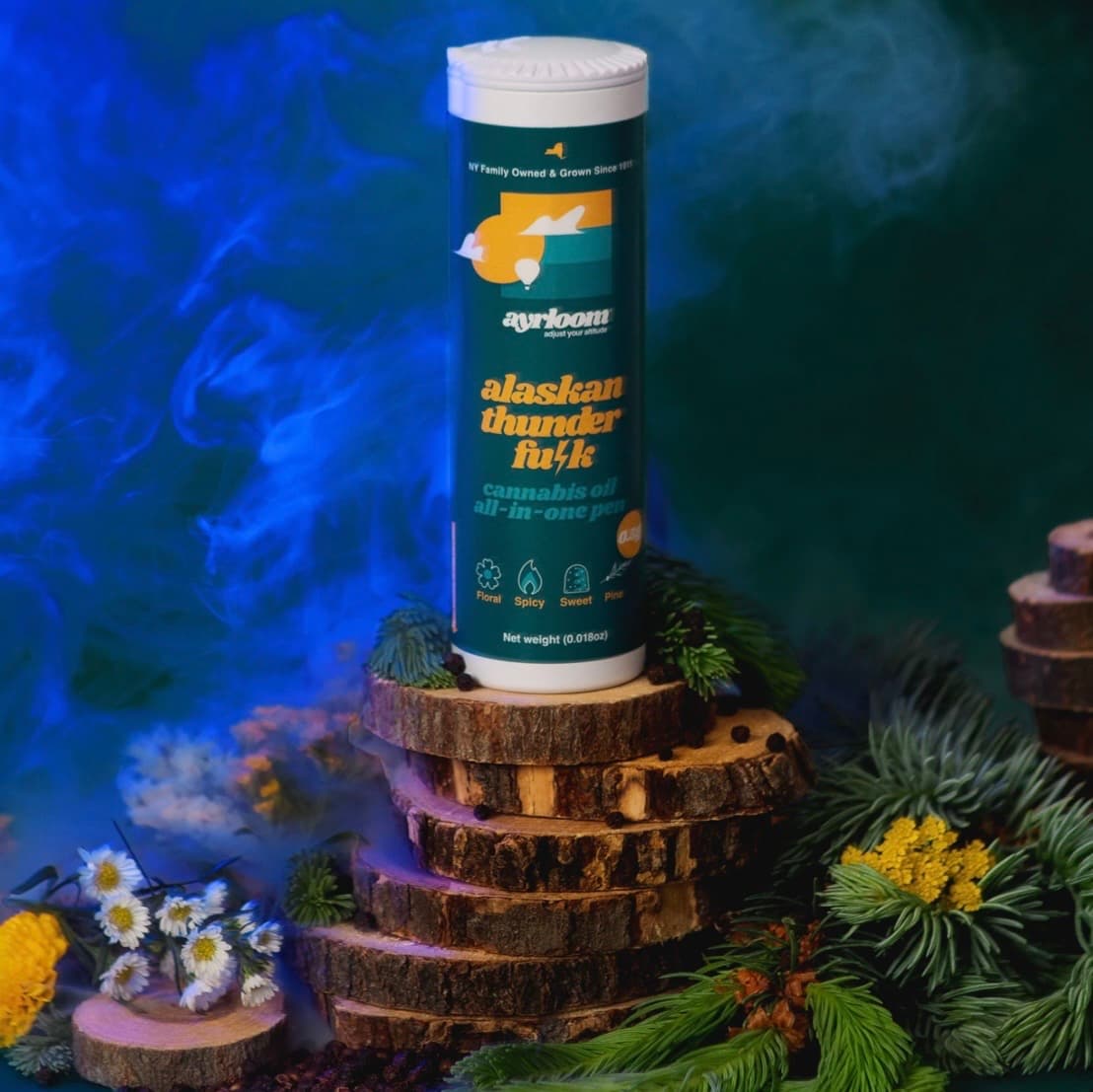 Ayrloom Alaskan Thunder Fuck 0.5g All in One Vape