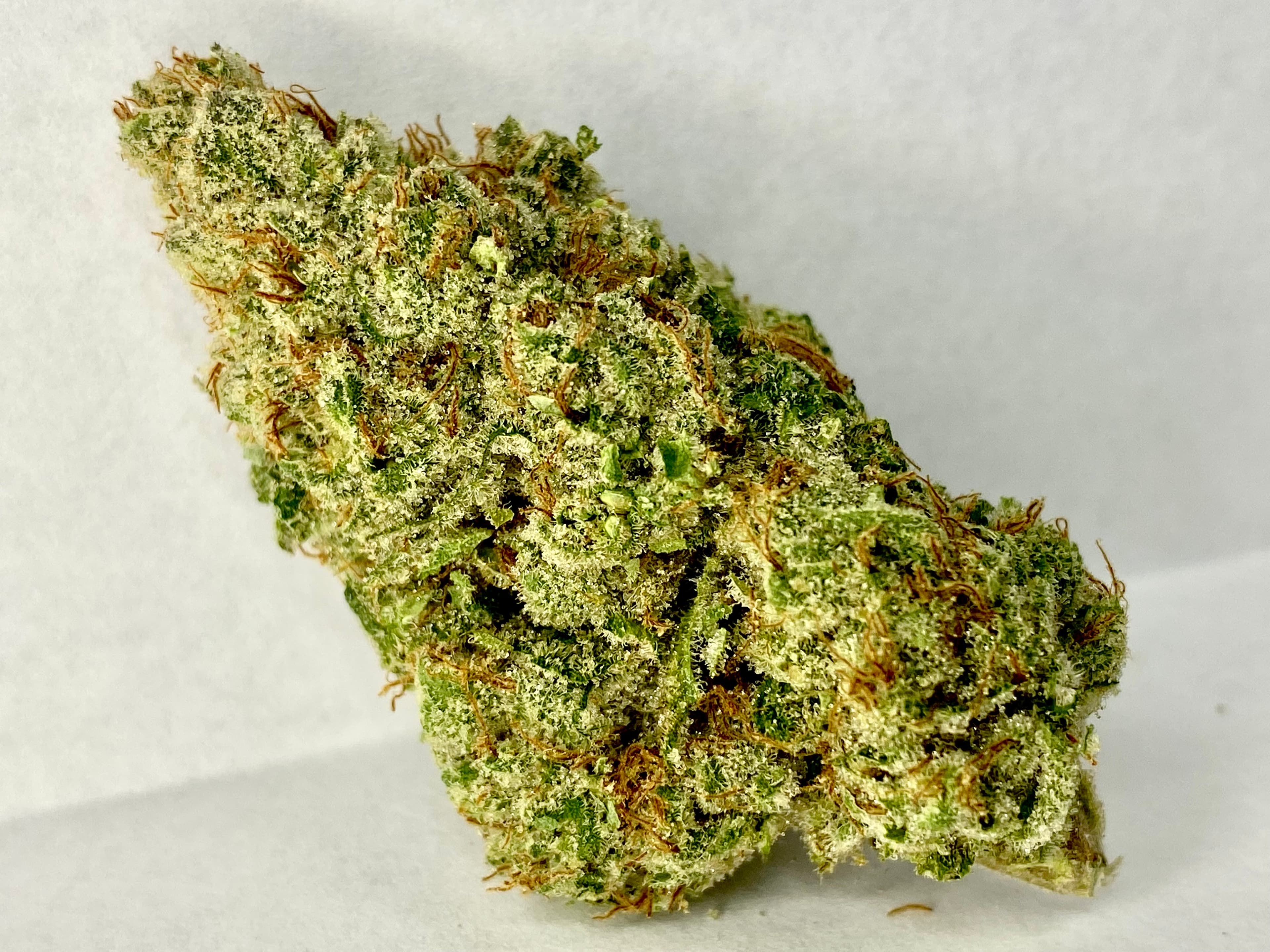 Holistic Releaf By Design StrawberryBubbles#8-Flower-|Hybrid|HRBD