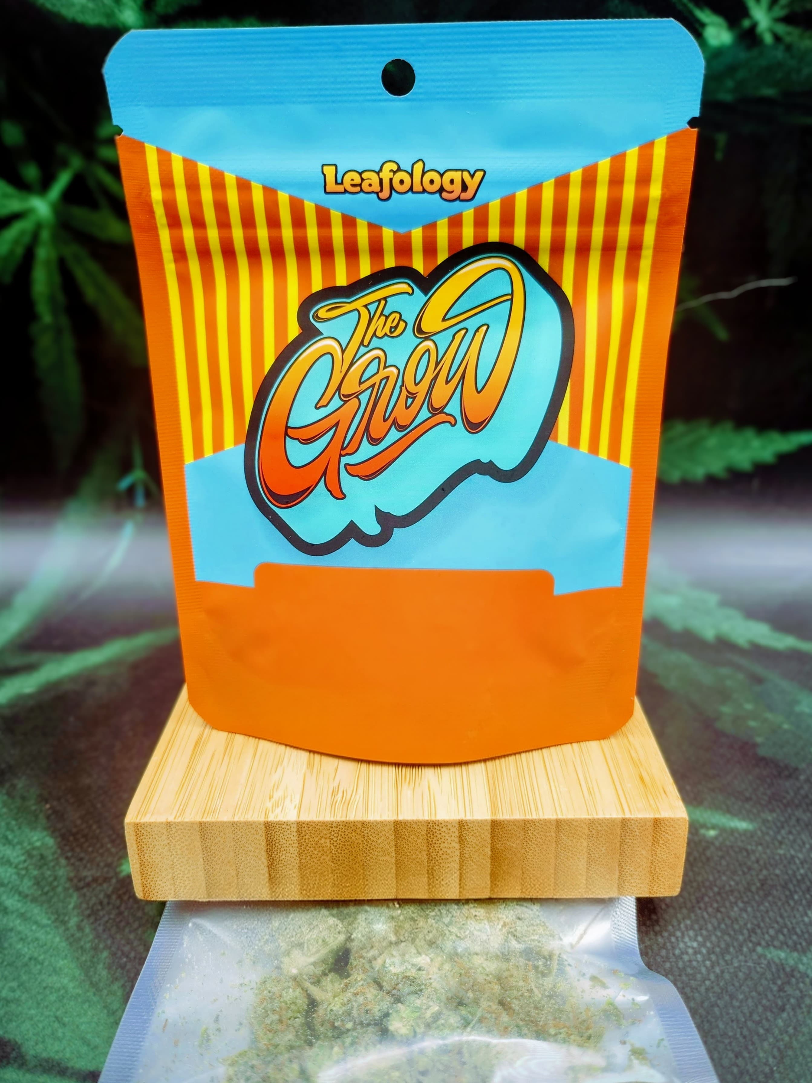 Leafology The Grow Flower | Dulce De Fresca x Deep Space | 3.5g
