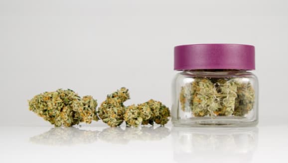 THC Design Flower