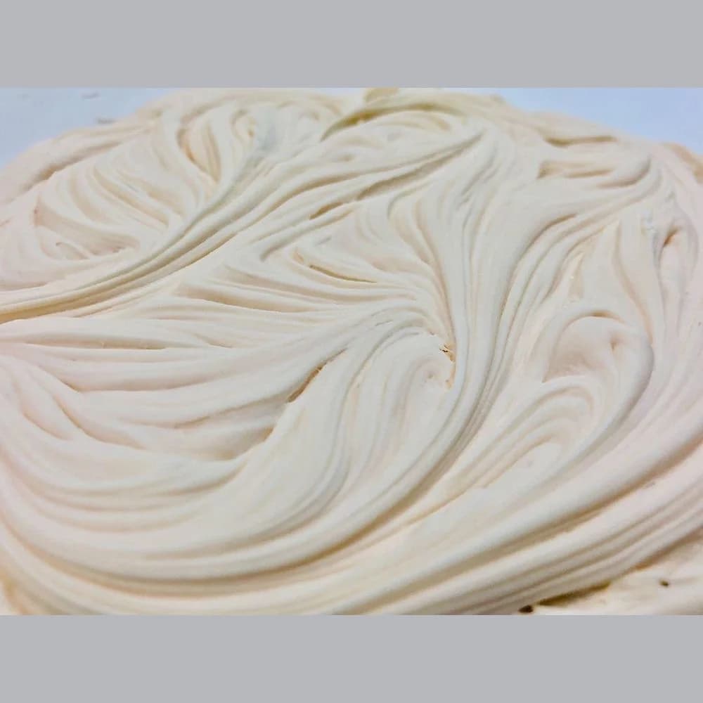 White Mousse Concentrates Cherry Sherbet
