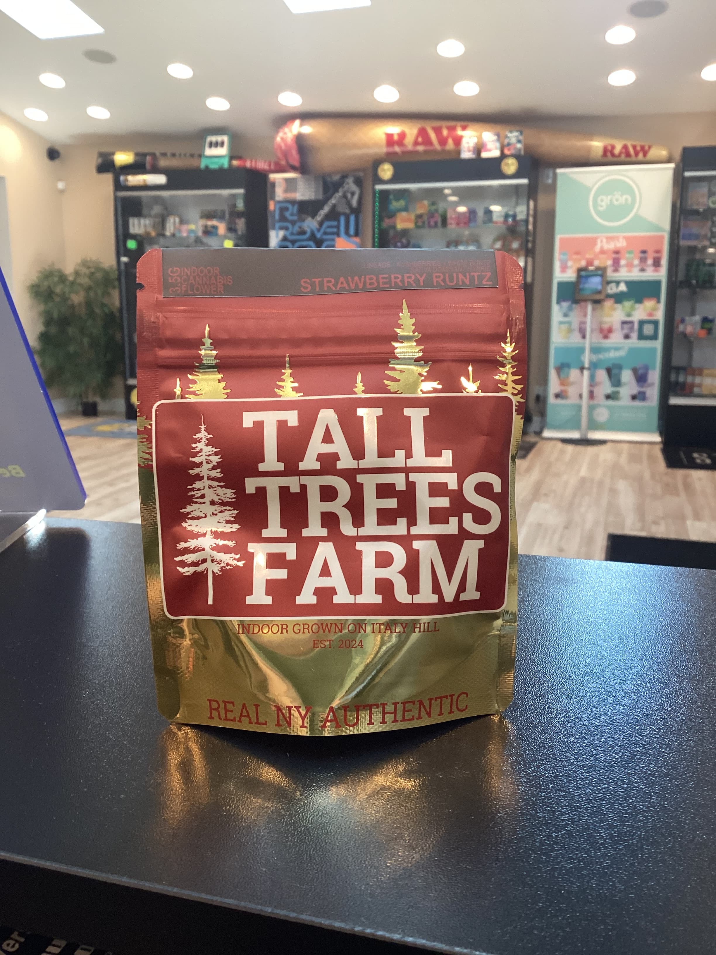 Tall Trees Farm Strawberry Runtz | 3.5g | Tall Trees Farm
