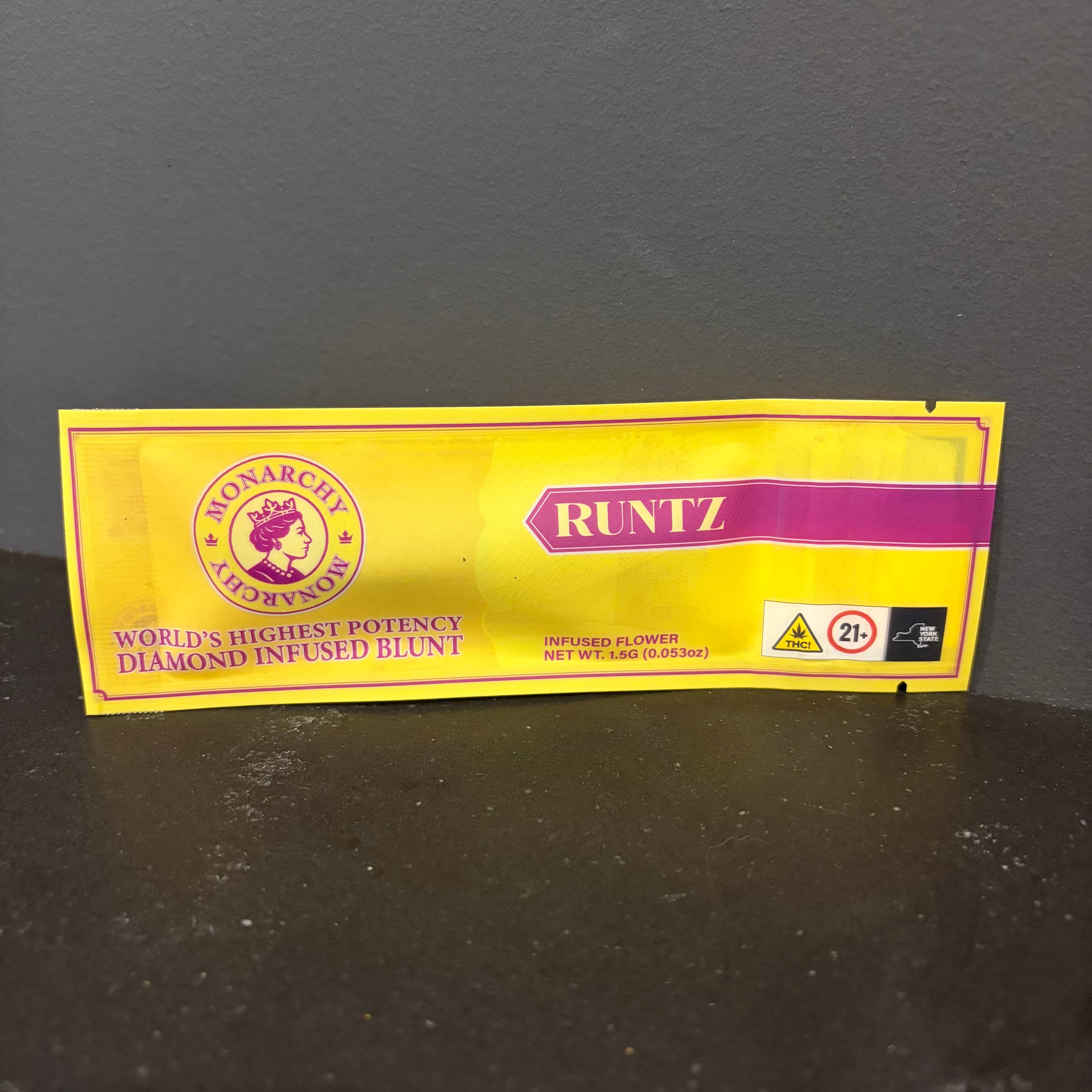 Monarchy 1.5g Infused Blunt | Runtz