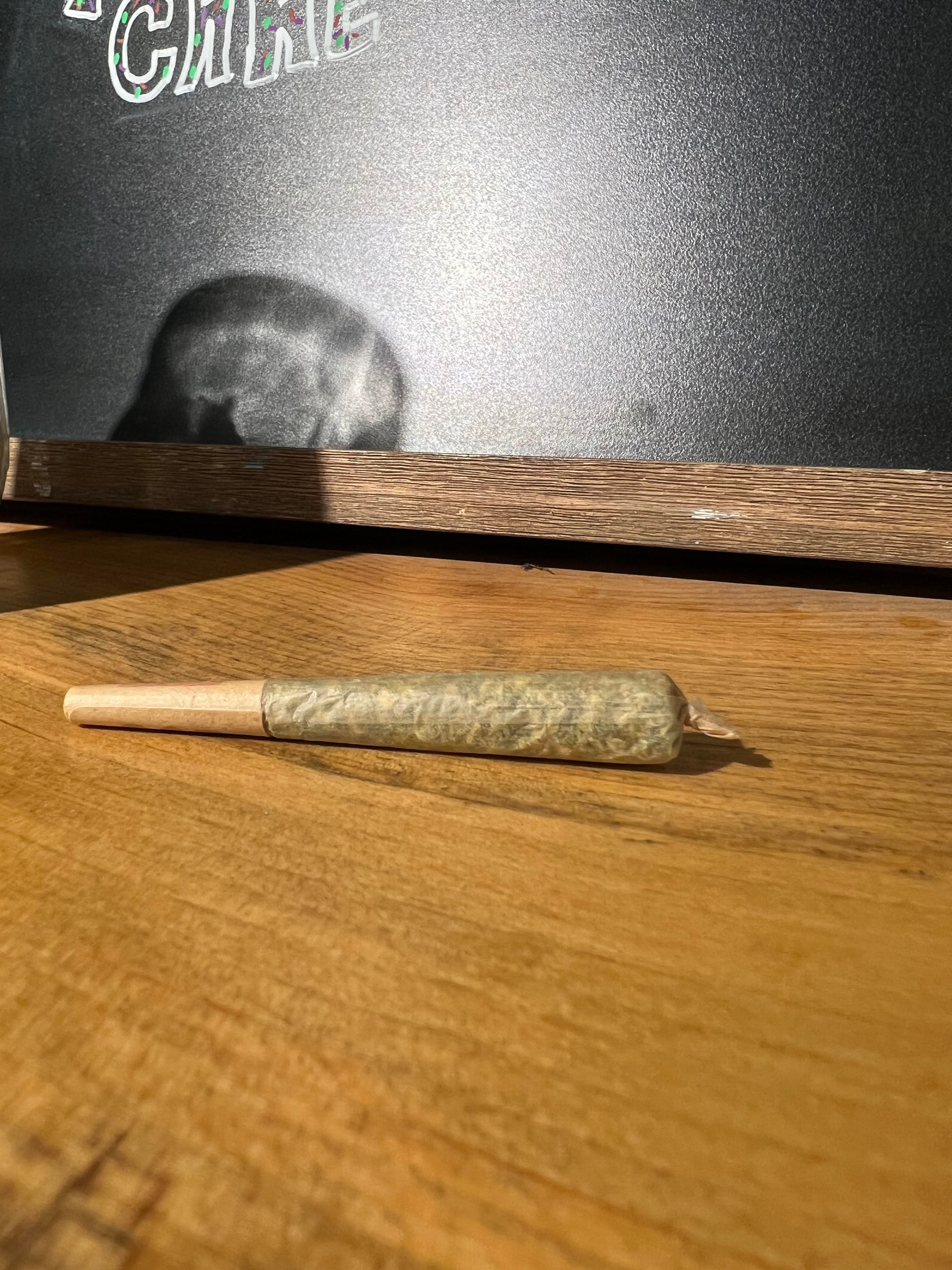 The Green Bee Lemon Dawg- Pre-roll