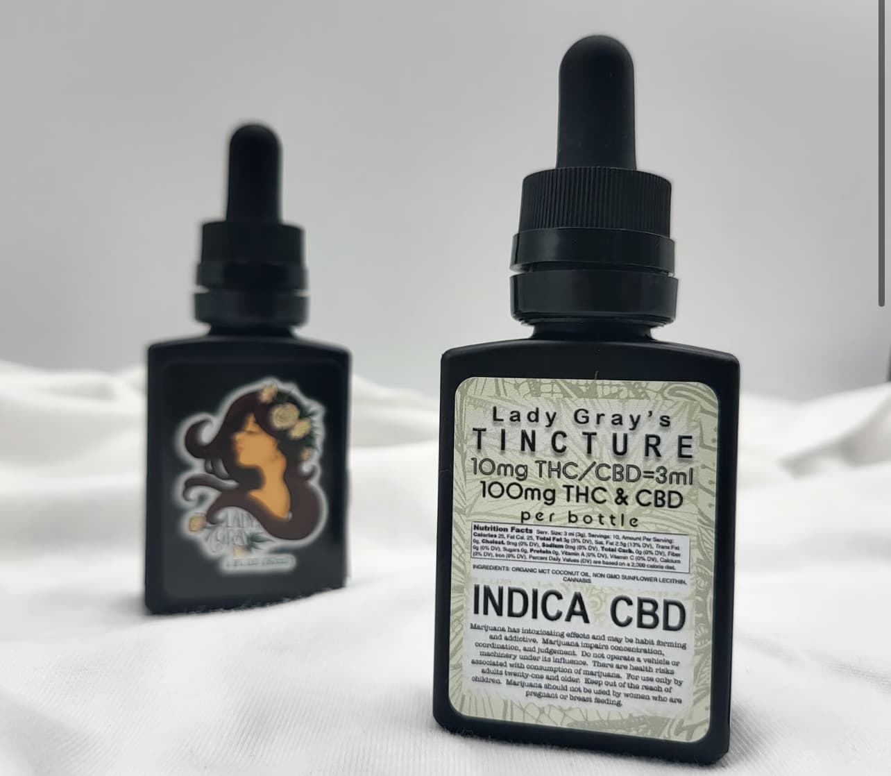Lady Gray Simple Tincture 100mg - 1:1 CBD Indica